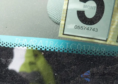 1996 Honda Odyssey Lx z USA, uszkodzony, nr VIN JHMRA1866TC017969